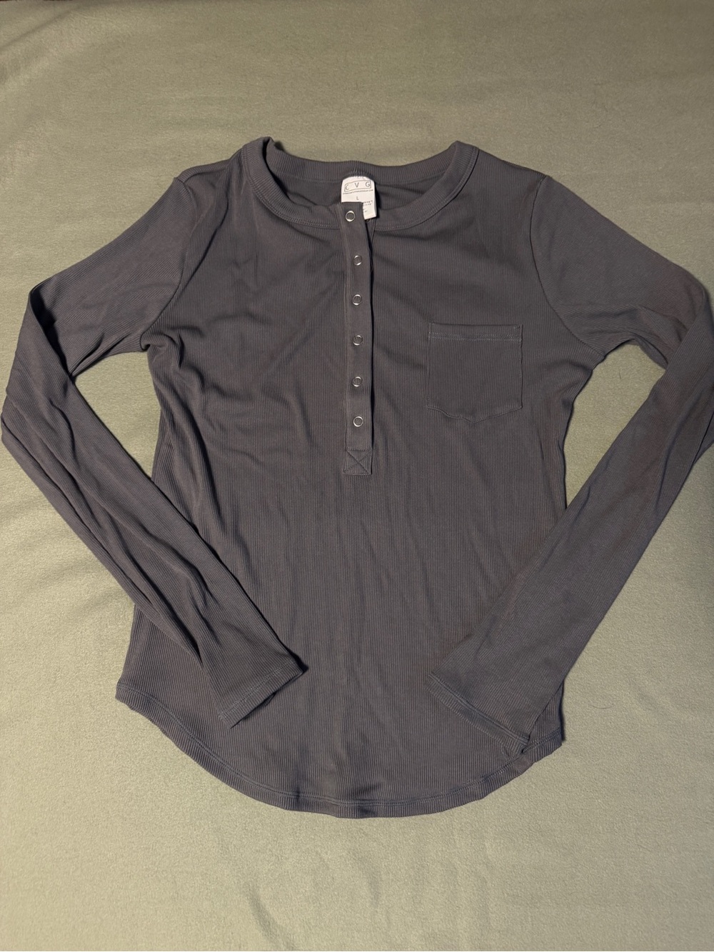 Long Sleeve Henley Tee in Charcoal with Chest Pocket